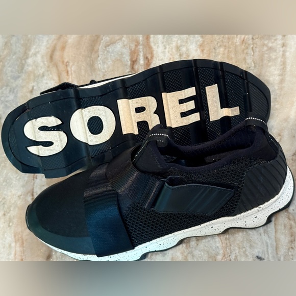 Women’s SOREL Kinetic black high top sneakers- Size 10 - Picture 5 of 7
